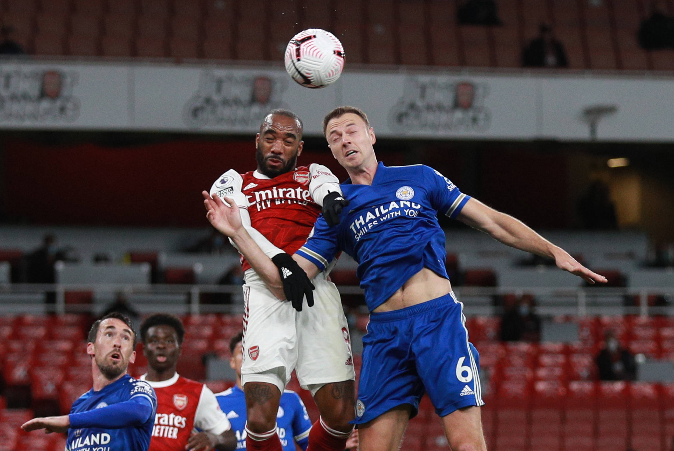 伊布头部受 伊布头部受